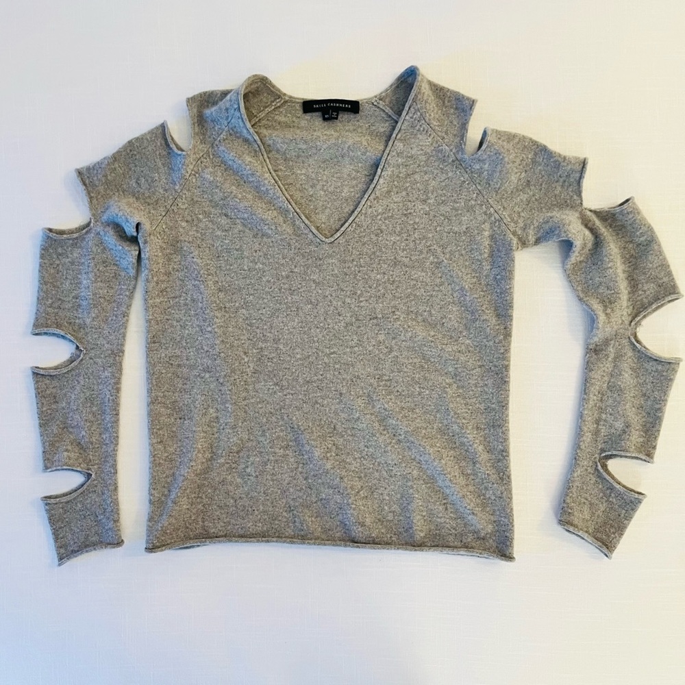 Skull Cashmere sweater